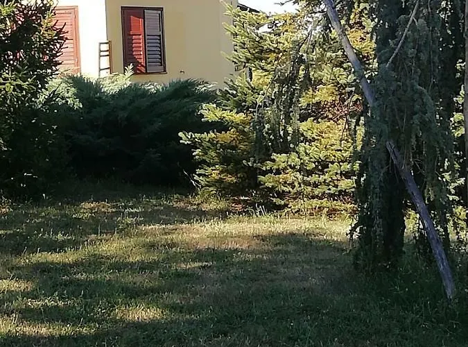 فندق مبيت وإفطار Il Melograno 4*