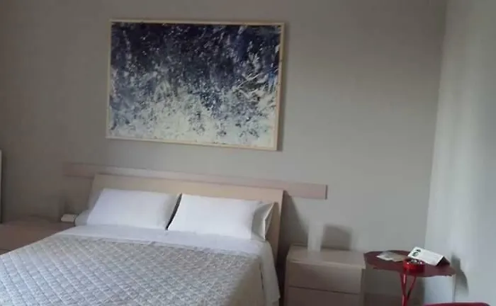 Il Melograno فندق مبيت وإفطار Calitri